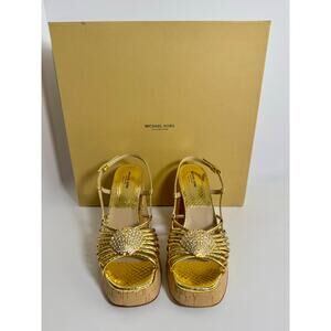 Michael Kors Buffy Runway Gold Seashell Platform Sandals IT 38 NIB